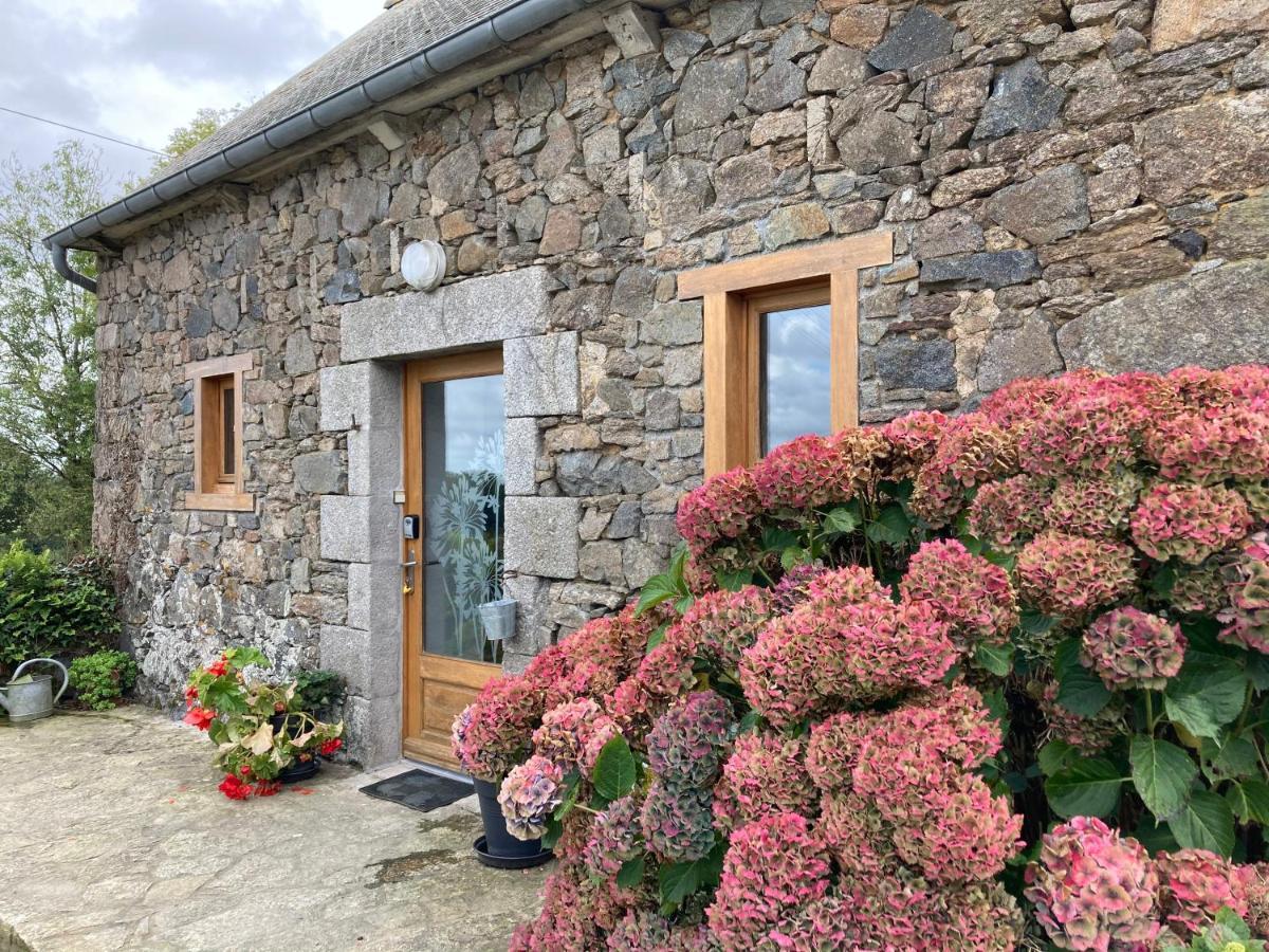 Petite Maison De Campagne Plouec-du-Trieux Exterior photo